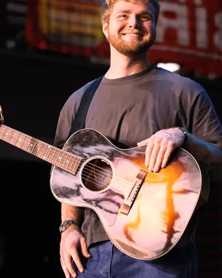 Alex Warren Atlanta